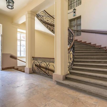 Leda'S Apartment Next To The Danube And Fashion Street Budapest Bagian luar foto